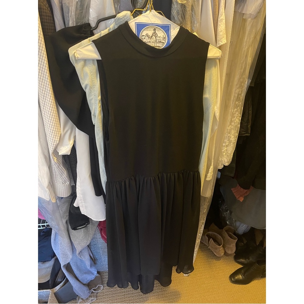 Alice + Olivia - Black High Low Dress Size M